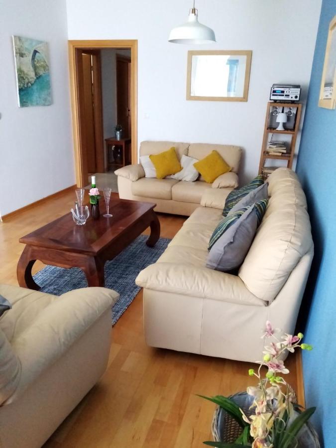 Apartman Mikola With Sea View โตรกีร์ ภายนอก รูปภาพ